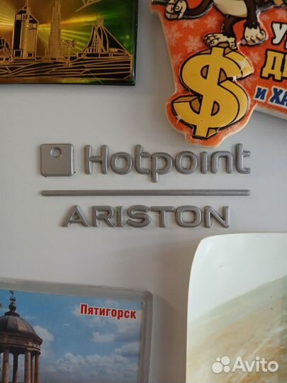 Холодильник бу ariston