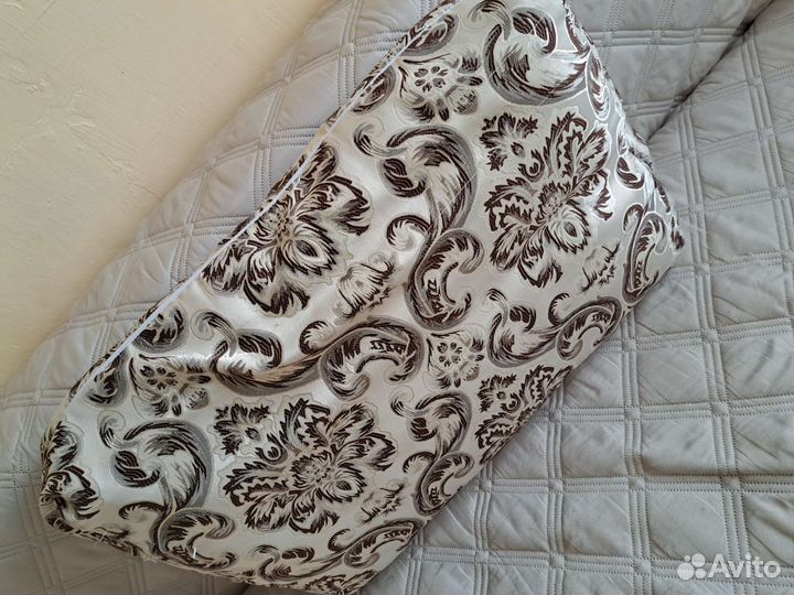 Подушки на диван большие