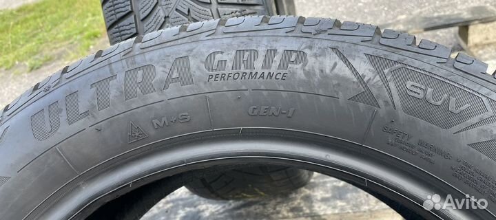 Goodyear UltraGrip Performance SUV Gen-1 235/55 R18