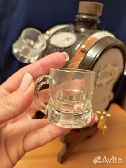 Бочонок для виски с 4 рюмками