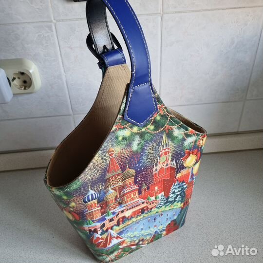 Новая кожаная сумка под новогодний подарок