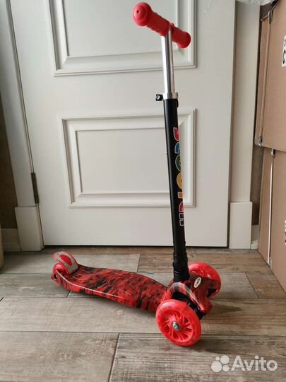 Самокат детский, трехколесный, складной с 3-х лет