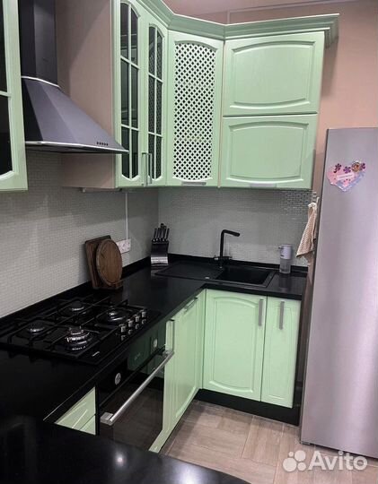 Кухонный гарнитур с техникой