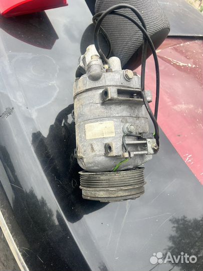 Компрессор кондиционера Audi80 B4 1.9TDI 1Z