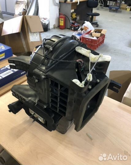 Испаритель кондиционера SsangYong Rexton ll