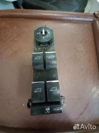 Блок стеклоподьемников Ford Focus 2 2008