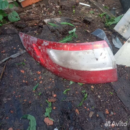 Фары на Рено Флюенс