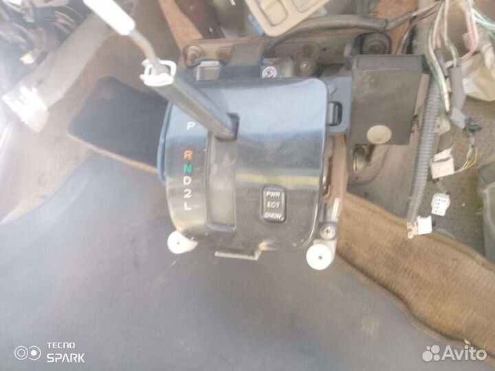 Селектор АКПП Lexus RX300 MCU15 1MZ-FE лев. руль