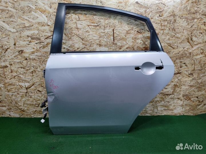 Дверь задняя левая Nissan Almera