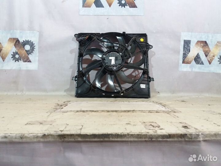 Хендай Сантафе 2018- Диффузор радиатора 18603