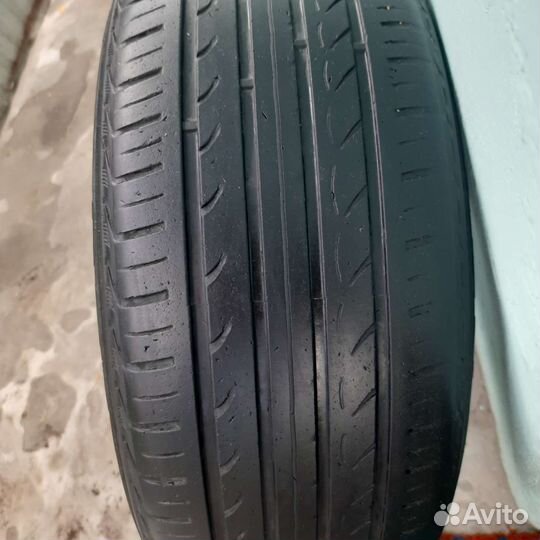 Delinte DH2 215/55 R17