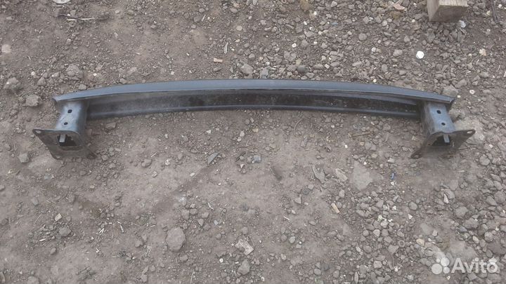 Усилитель заднего бампера Skoda A5 2011