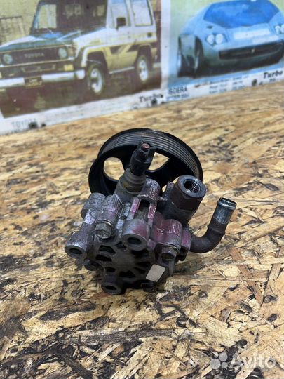 Насос гур Тойота Авенсис T250