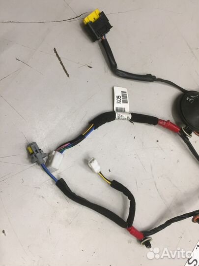 Электропроводка двери задняя левая