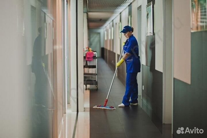 Уборщица (выездная) в клининговую компанию