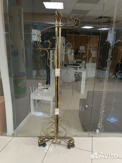 Стойка вещало напольное Барокко