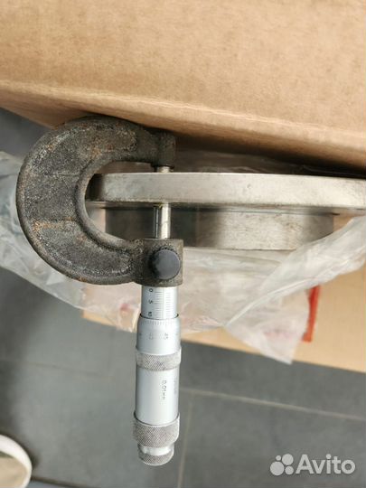 Продаю диски тормозные