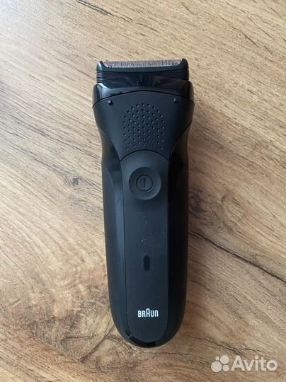 Бритва электрическая Braun Series 3
