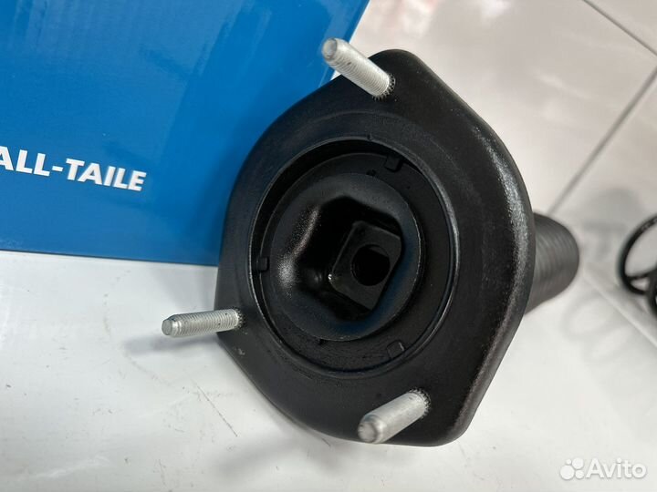 Опора амортизатора задний Toyota Camry v55 50 40