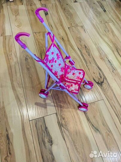 Коляска кукольная