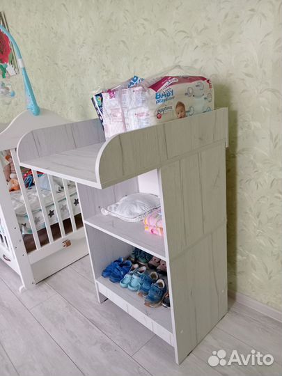Пеленальный столик