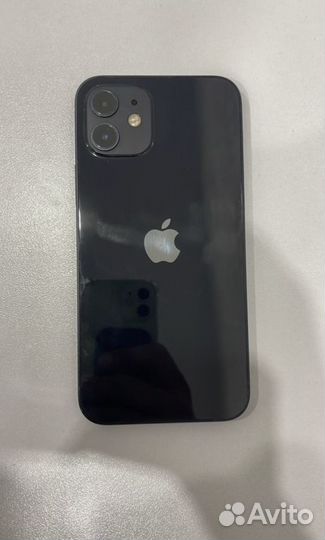 iPhone 12, 64 ГБ