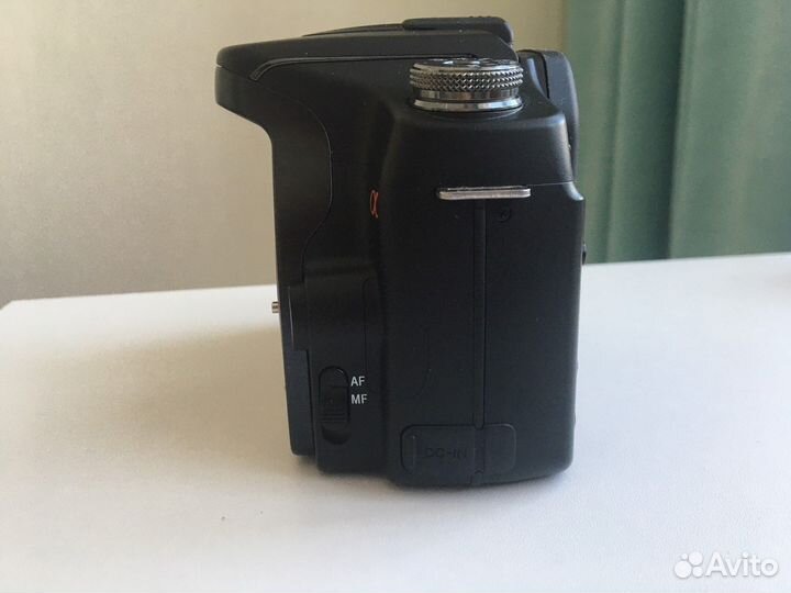 Зеркальный фотоаппарат Sony