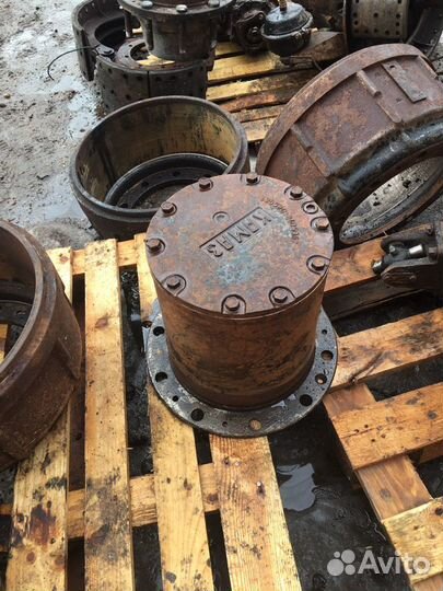 Водило с кожухом и сателлитамами на камаз 6520