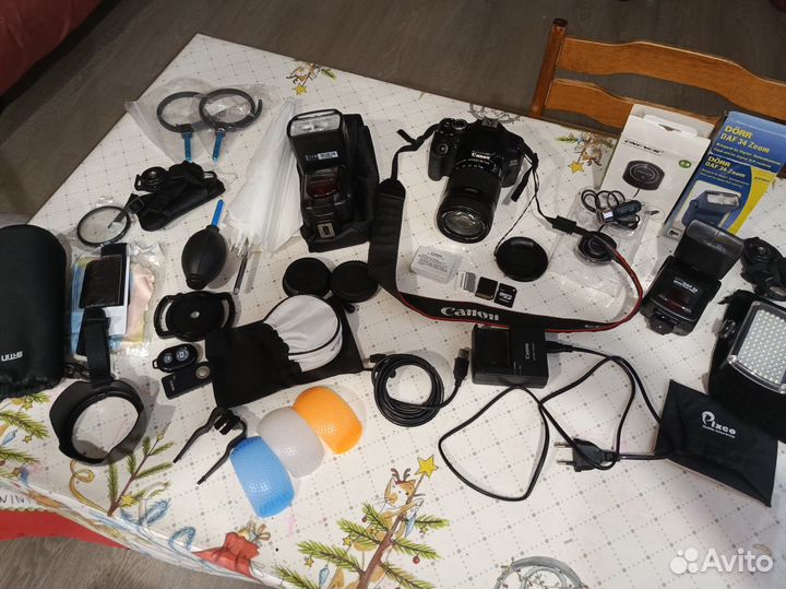 Цифровой фотоаппарат Canon 600D