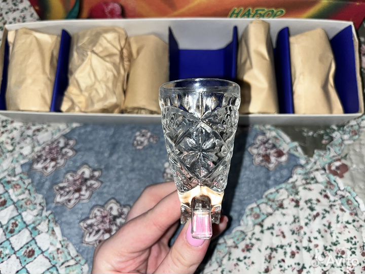 Хрустальные рюмки