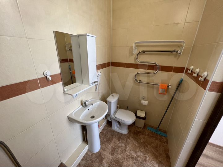 Комната 20 м², 1/4 эт.