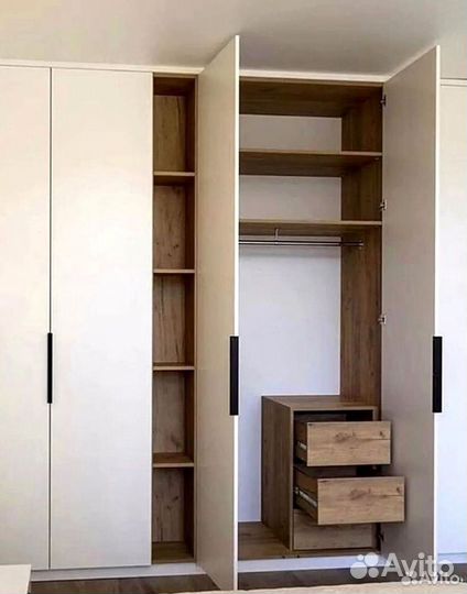 Шкафы распашные на заказ от производителя