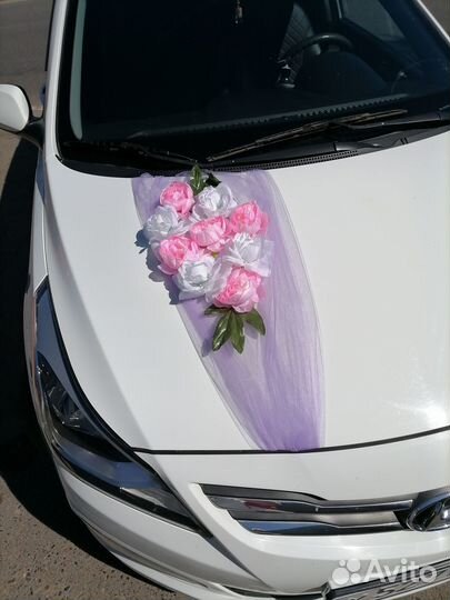 Украшение на автомобиль