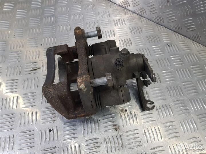 Суппорт задний левый ивеко Daily 06-15г