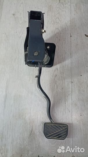 Педаль тормоза Geely emgrand X7