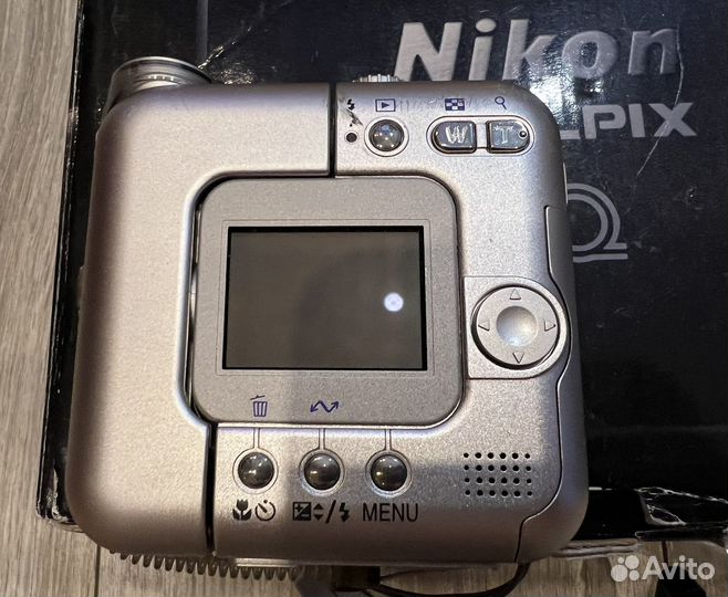 Nikon coolpix SQ