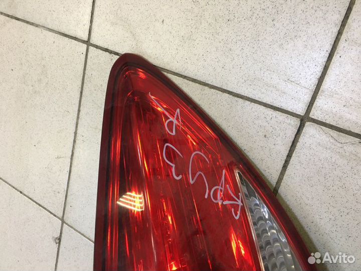 Фонарь правый Chevrolet Cruze