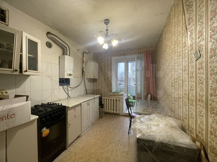 2-к. квартира, 47 м², 1/5 эт.
