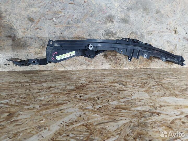 Крепления крыльев BMW X5 E70