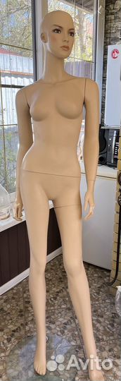 Манекен женский в полный рост