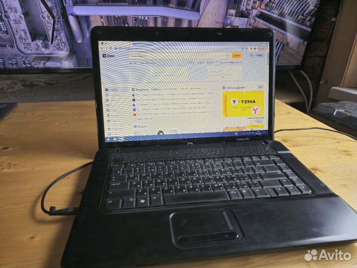 Compaq 615. 3gb ram, 240gb ssd, windows 10