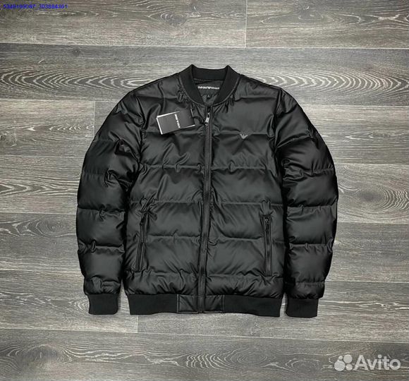 Мужской бомбер от Armani: стиль и комфорт