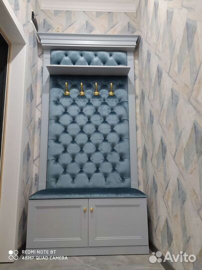 Вешалка в прихожую с обувницей