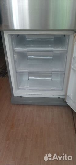 Запчасти на холодильник LG 449