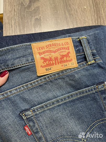 Джинсы levis 504