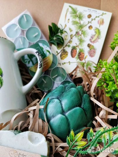 Подарочный бокс