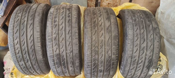 Pirelli P Zero Nero GT 235/40 R18