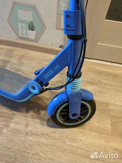 Электросамокат детский Ninebot Zing E8