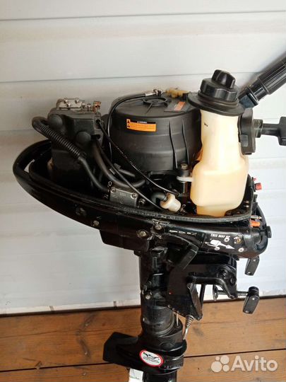 Лодочный мотор