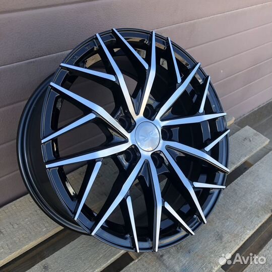 Race Ready CSS3347 16*7,0 5*100 ET42 57,1